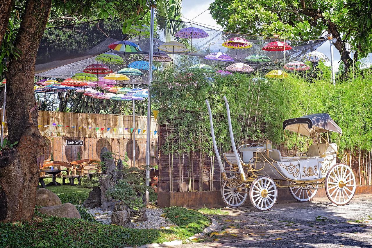 Luljetta'S Place Garden Suites Antipolo Exterior foto